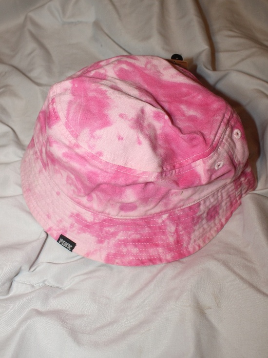 PINK Victoria's Secret Accessories - Brand new Victoria secret/pink tie-dye bucket hat with tags